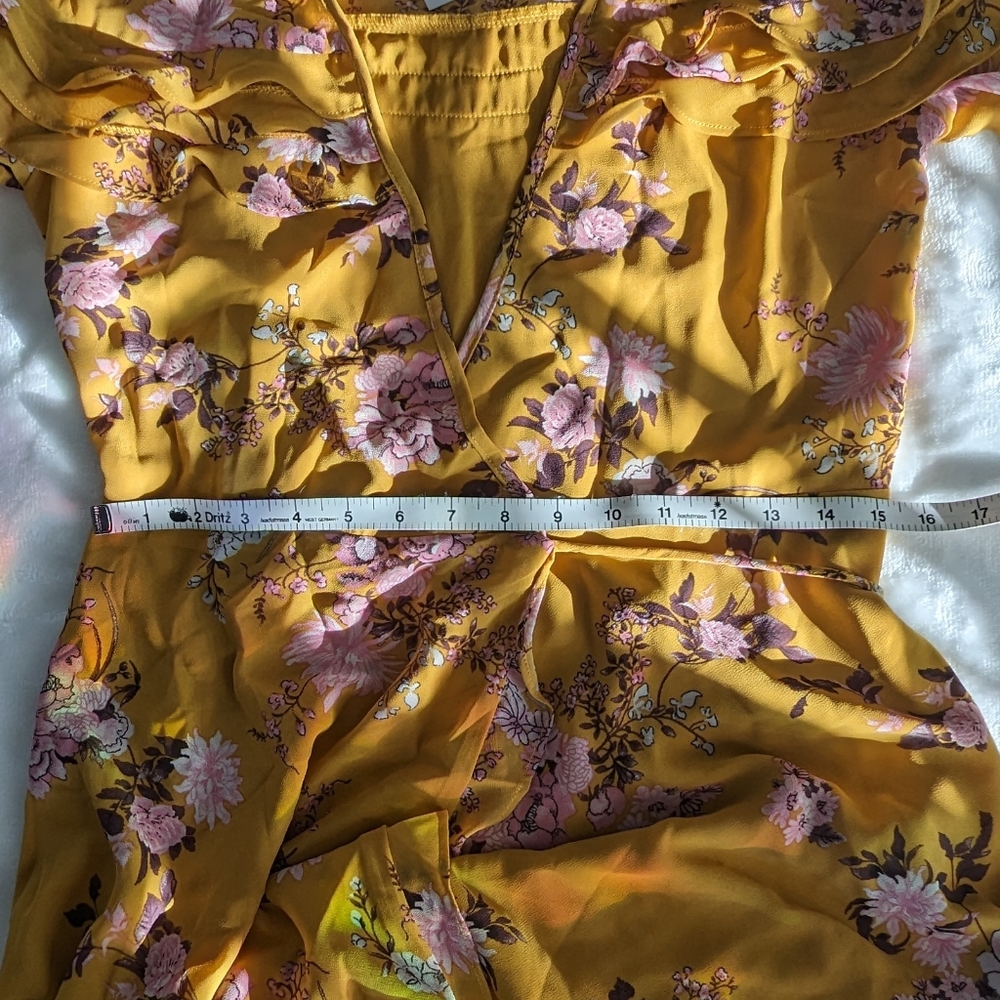 Wayf golden yellow floral long sleeve maxi wrap dress size XS NWT - Picture 7 of 9